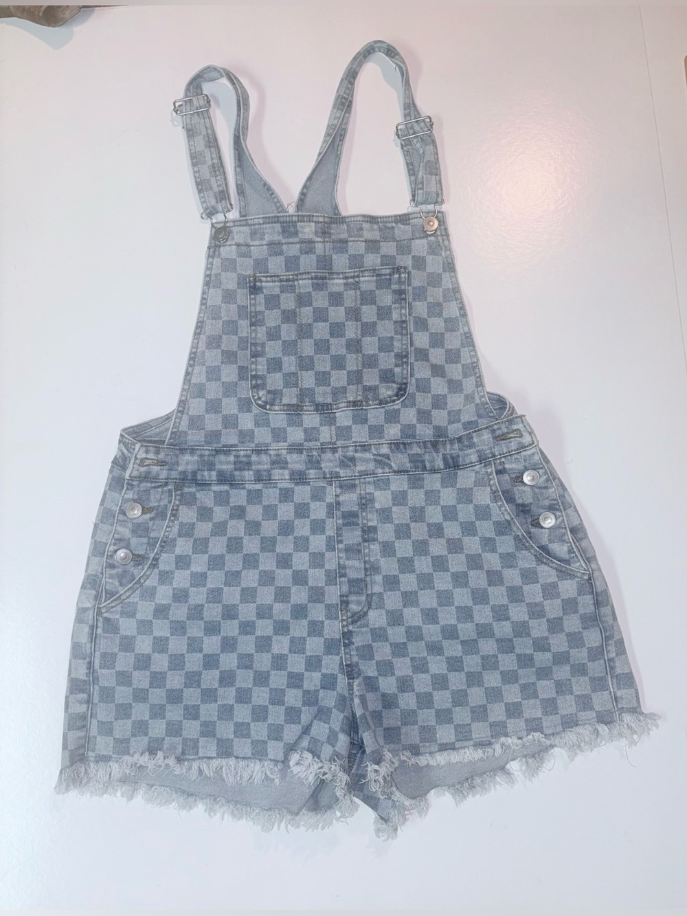 No Boundaries Juniors Large Checkered Denim Shortalls Frayed Hem Blue Overalls